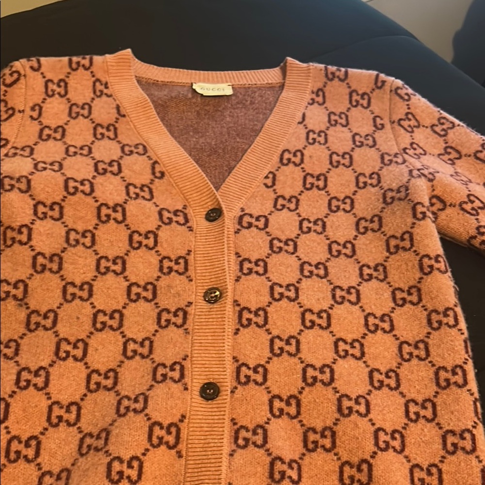 Gucci Pink Cardigan Sweater Luxurious Iconic Design